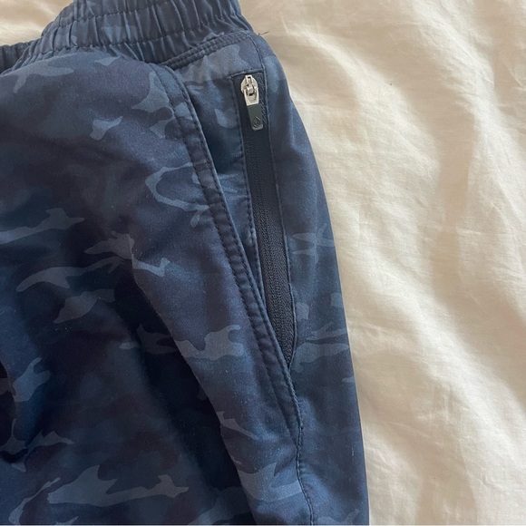 Tasc Performance Athletic Shorts - Picture 6 of 10